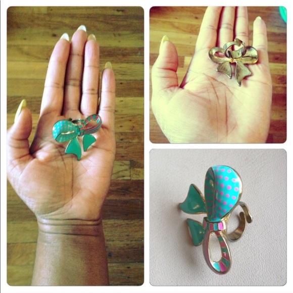 Oversized Aqua turquoise Pink Bow Ring adjustable - Picture 2 of 4